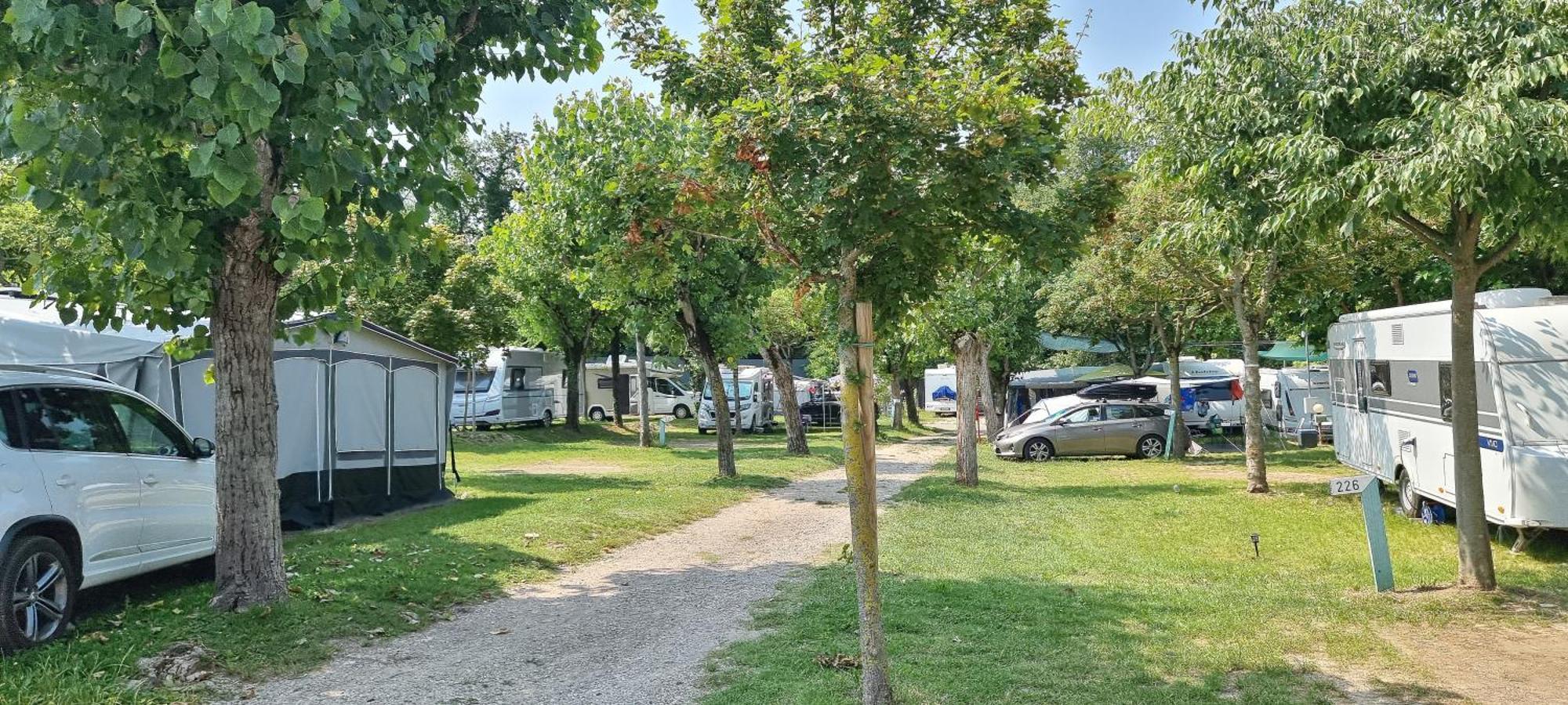 Camping Belvedere Lazise Exterior foto